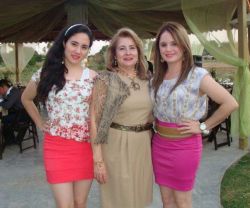 Photo 9596 Beautiful Women from Culiacan Sinaloa Mexico